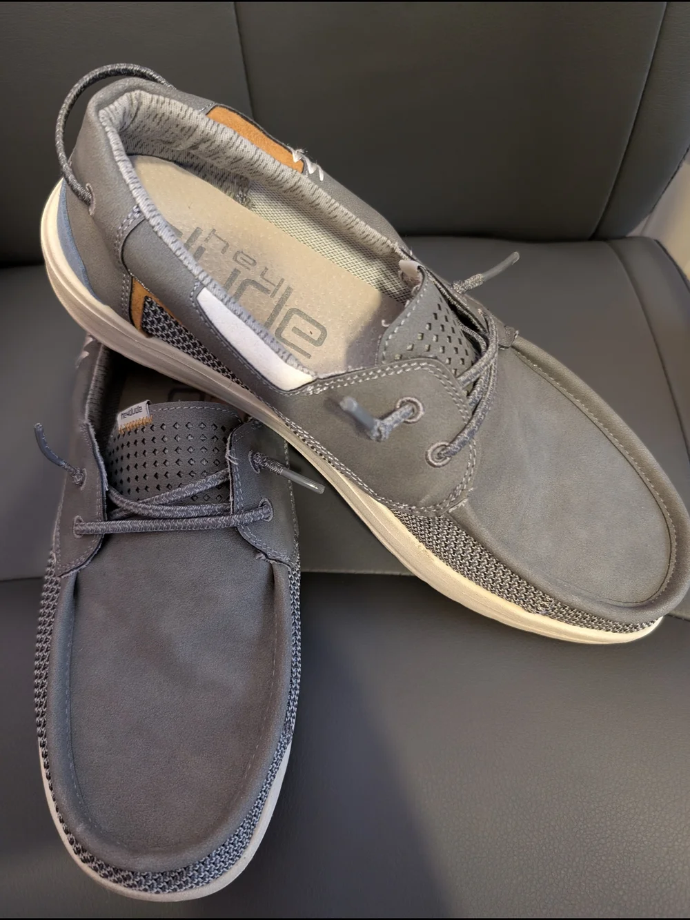 Men's Hey Dude Welsh Grey Casual Slip In Boat Shoes, Size 11, Gently Used